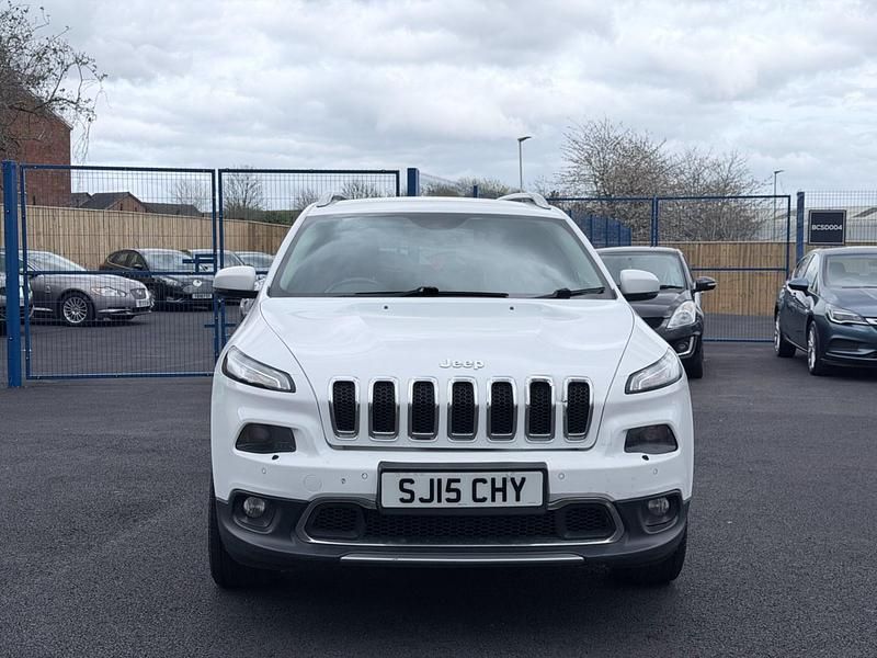 Used Jeep Cherokee Limited 170 HP (125 kW) 2015 White SUV