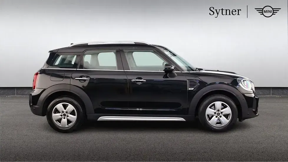 Used Mini Cooper Countryman Classic 134 HP (98 kW) 2023 Black SUV