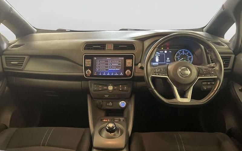 Used Nissan Leaf Acenta 110 kW (150 HP) 2021 Grey Hatchback