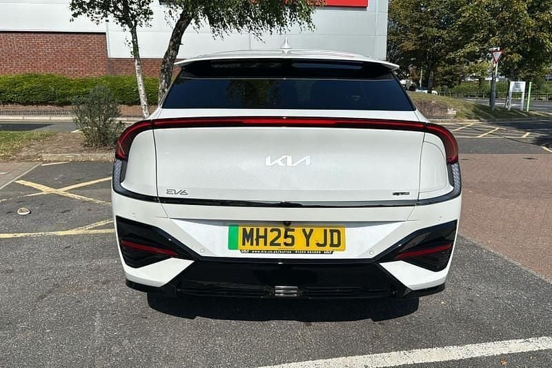 New Kia EV6 GT-Line 83 kW (114 HP) 2025 SUV