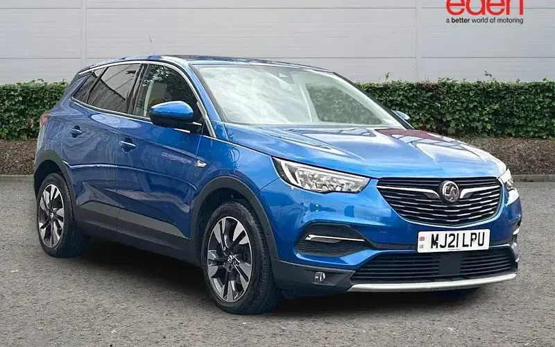 Used Vauxhall Grandland X 131 HP (96 kW) 2021 SUV