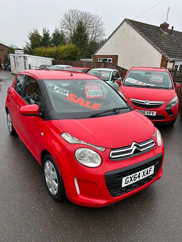 Used Citroën C1 Feel 68 HP (50 kW) 2014 Red Hatchback