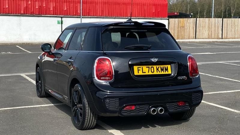 Used Mini Cooper S Hatch 189 HP (139 kW) 2020 Black Hatchback