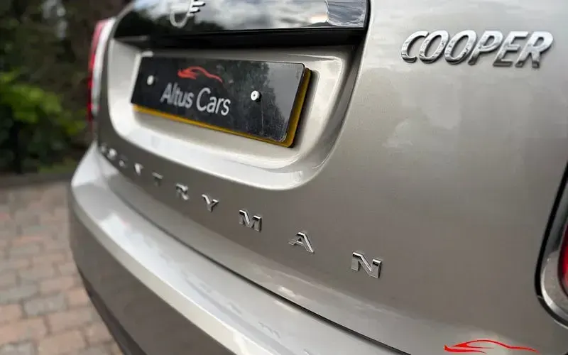 Used Mini Cooper Countryman 136 HP (100 kW) 2018 Silver SUV