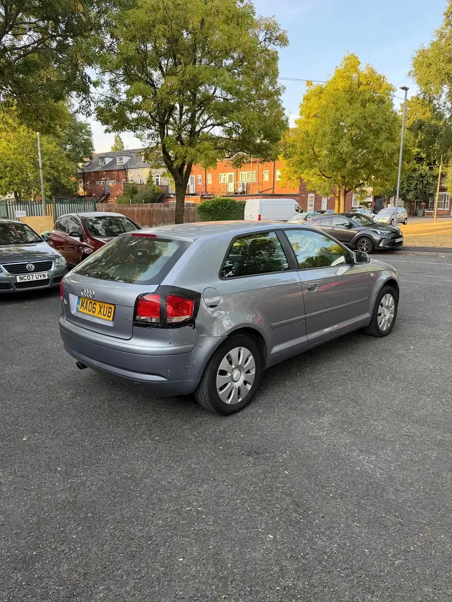 Used Audi A3 100 HP (73 kW) 2006 Silver Hatchback