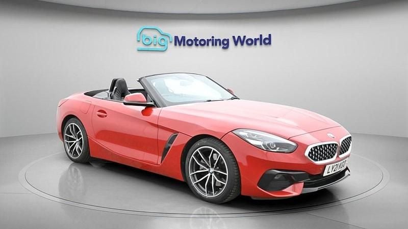 Used BMW Z4 Sport Line 197 HP (144 kW) 2021 Red Cabriolet