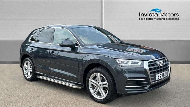 Grey Used 2019 Audi Q5 S-Line SUV | £19,999 (Good price) - Image 1/4