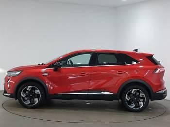 Usado Renault Symbioz Techno 140 HP (102 kW) 2025 Vermelho SUV