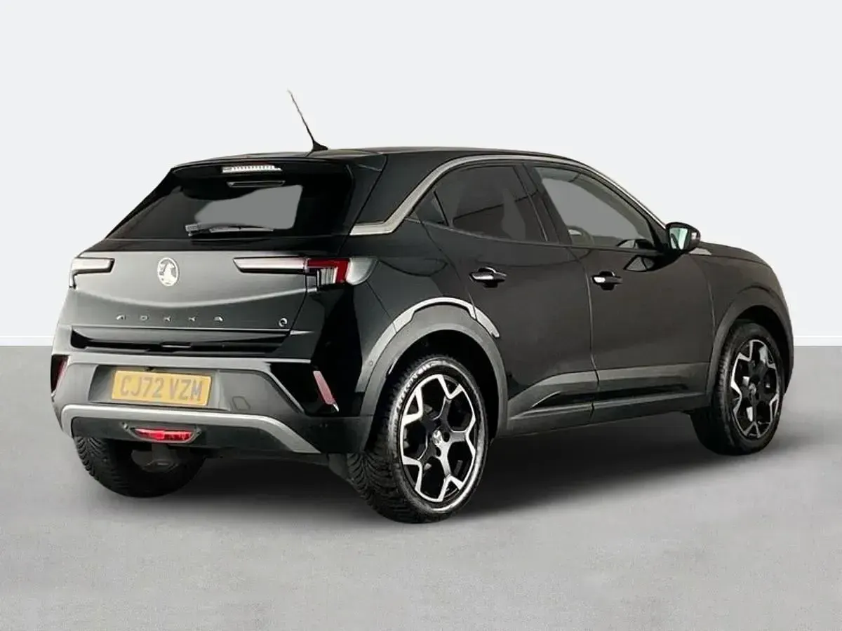 Second-hand Vauxhall Mokka Ultimate 100 kW (136 CP) 2023 Negru SUV