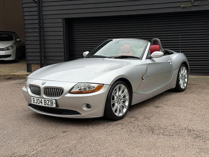Used BMW Z4 Impressive 231 HP (169 kW) 2004 Silver Cabriolet