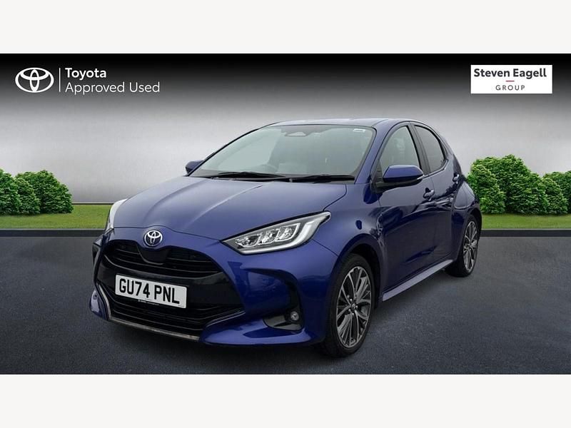 Used Toyota Yaris Hybrid 116 HP (85 kW) 2024 Blue Hatchback