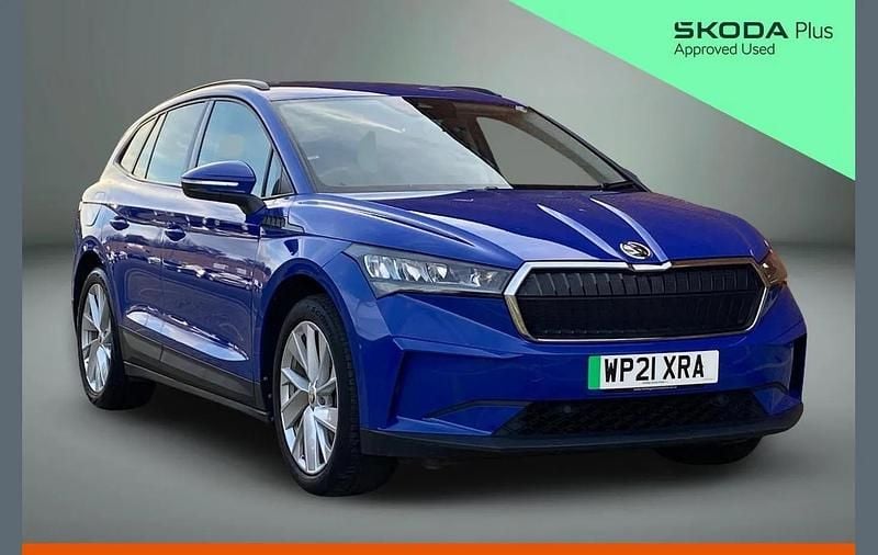 Energy blue Used 2021 Skoda Enyaq iV Loft SUV | £14,400 (Fair price) - Image 1/4