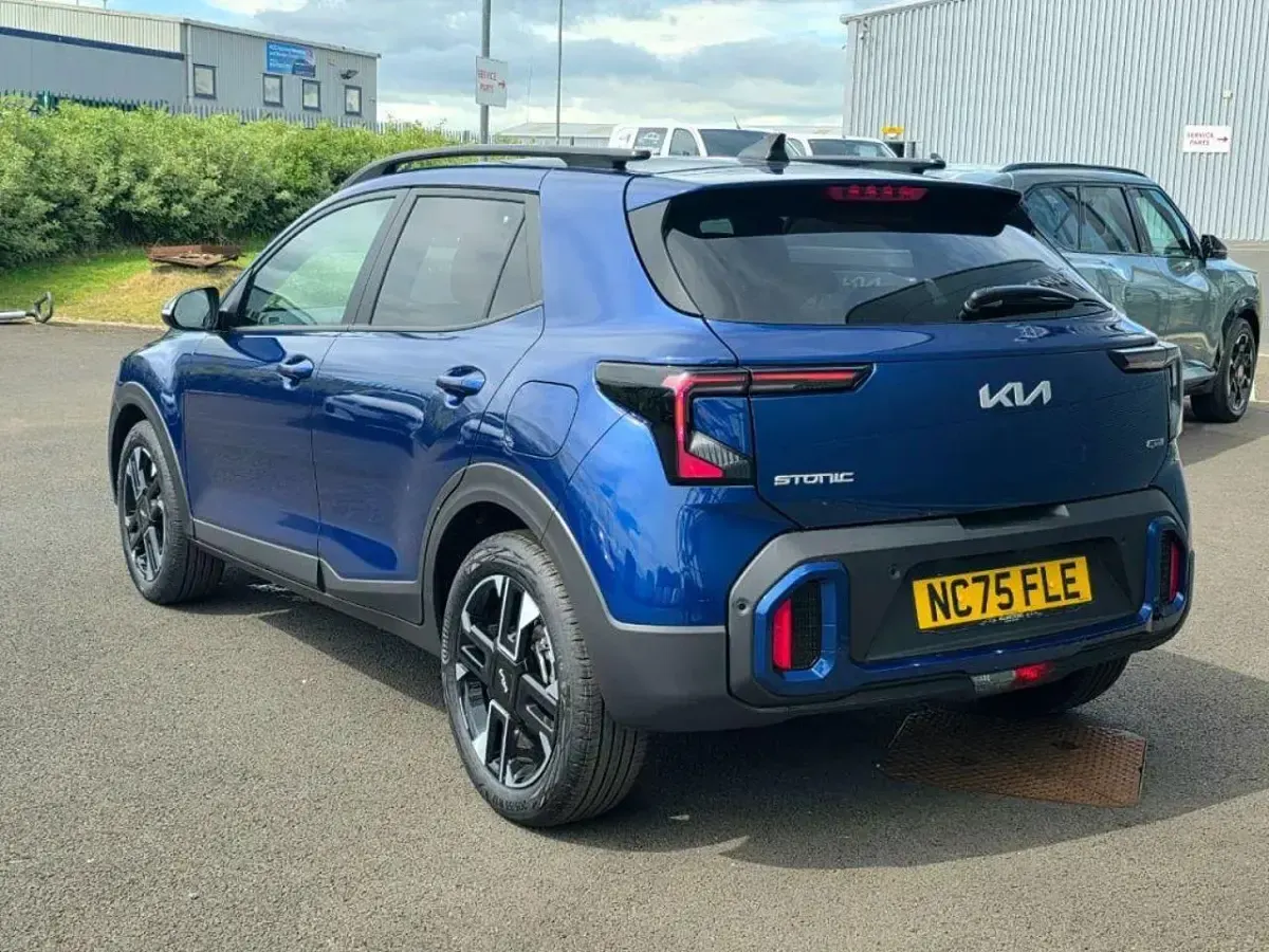 New Kia Stonic GT-Line 113 HP (83 kW) 2026 Blue SUV