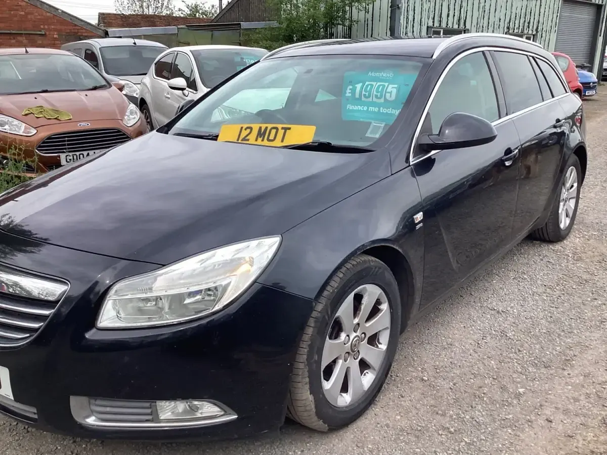 Second-hand Vauxhall Insignia SRi 2013 Negru Break