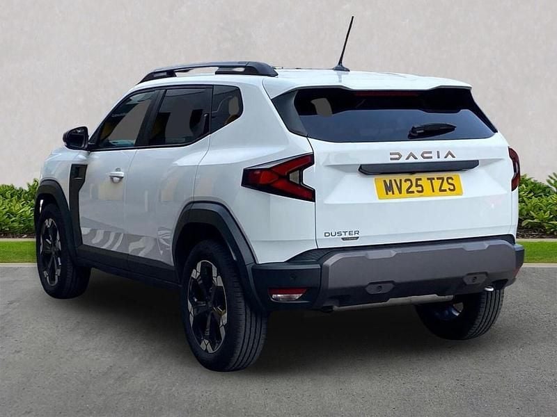 Used Dacia Duster Extreme 140 HP (102 kW) 2025 White Hatchback