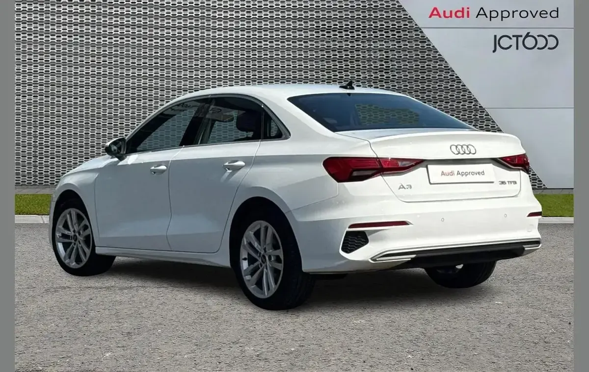 Used Audi A3 Sport 147 HP (108 kW) 2022 White Sedan