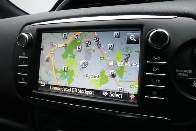 Used Toyota Yaris Sport 100 HP (73 kW) 2019 Hatchback