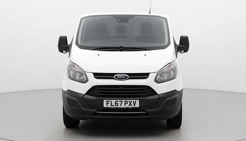 Used Ford Transit Custom 105 HP (77 kW) 2017 White Van