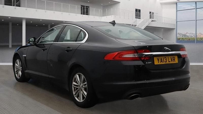 Used Jaguar XF Luxury 240 HP (176 kW) 2013 Black Sedan