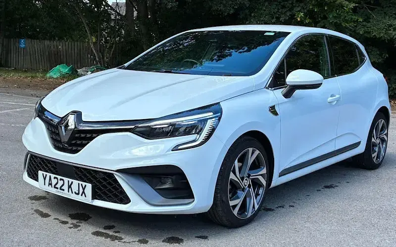 Used Renault Clio RS Line 90 HP (66 kW) 2022 White  Hatchback