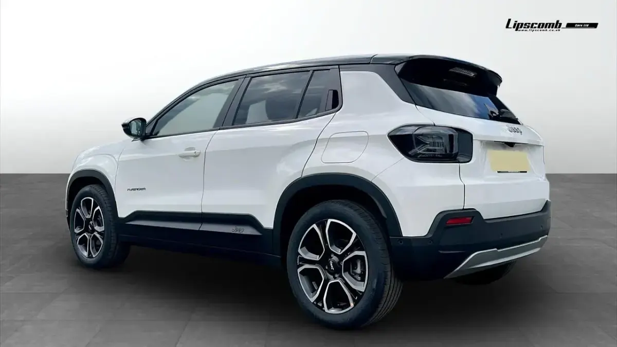 Used Jeep Avenger Summit 100 HP (73 kW) 2025 White SUV