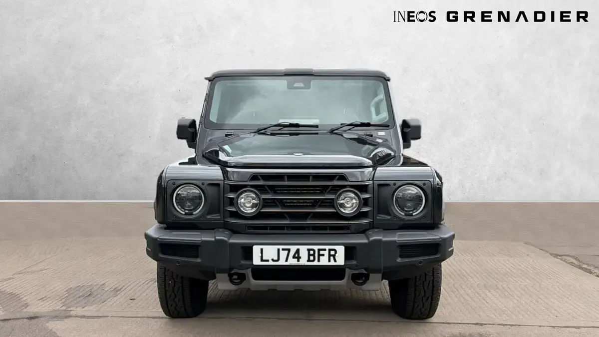 Used Ineos Grenadier 249 HP (183 kW) 2025 Grey SUV