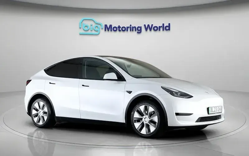 Used Tesla Model Y RWD 254 kW (346 HP) 2023 White SUV