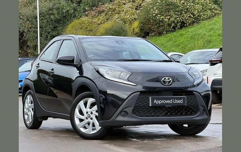Eclipse black Used 2023 Toyota Aygo X PURE SUV | £11,269 - Image 1/4