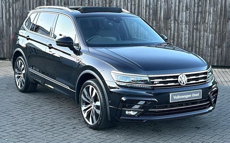 Black Used 2021 VW Tiguan Allspace R-line SUV | £28,699 (Fair price) - Image 1/3