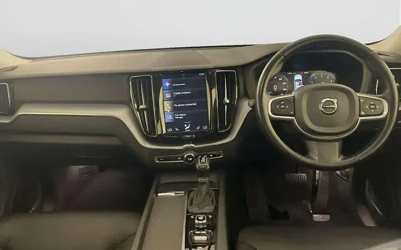 Usado Volvo XC60 Momentum 250 CV (183 kW) 2019 Gris SUV