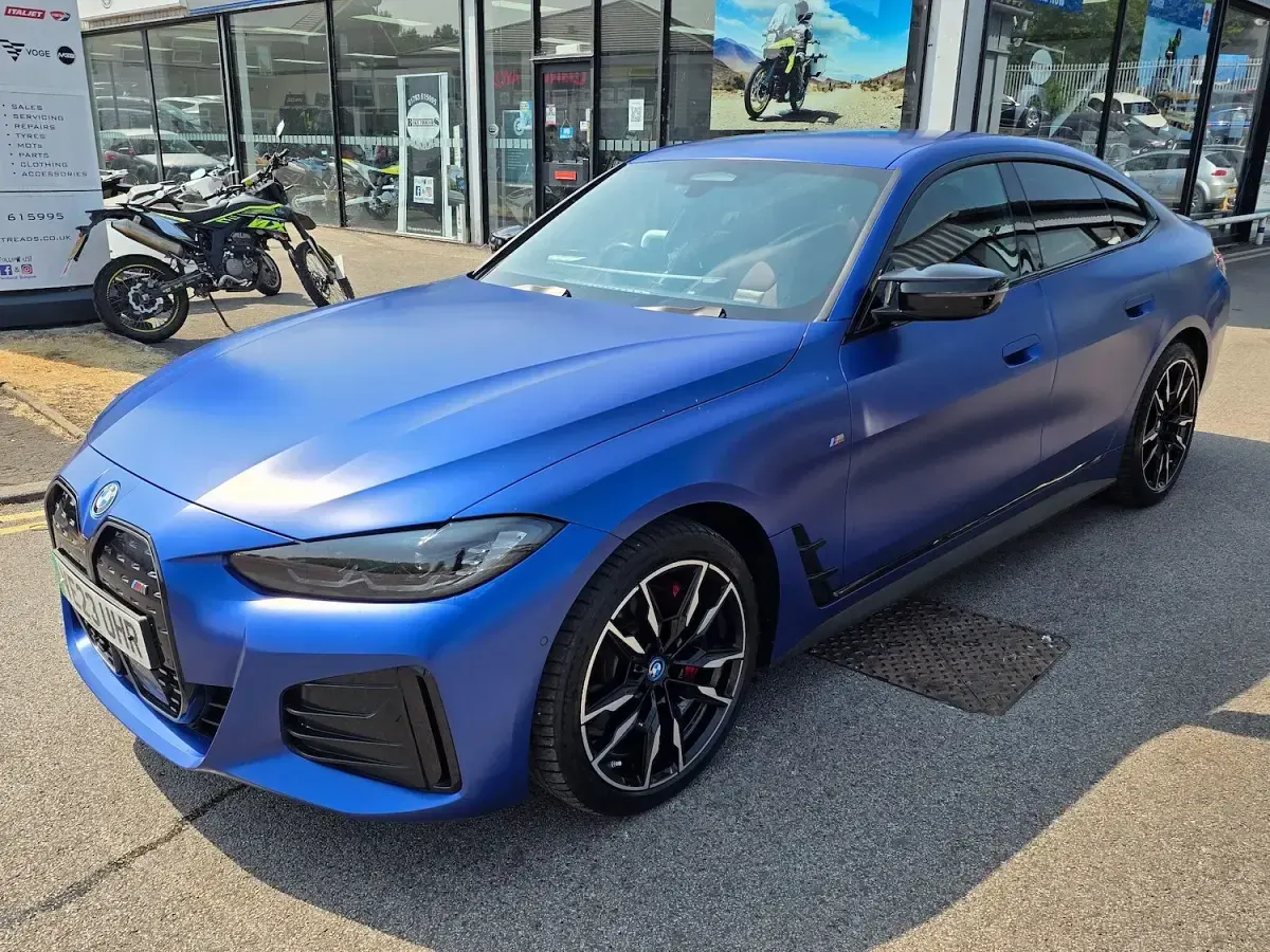 Used BMW i4 Comfort Edition 400 kW (544 HP) 2023 Blue Sedan