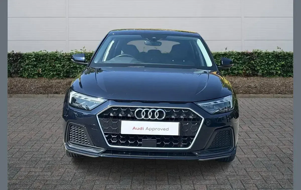 Used Audi A1 Sport 113 HP (83 kW) 2020 Blue SUV