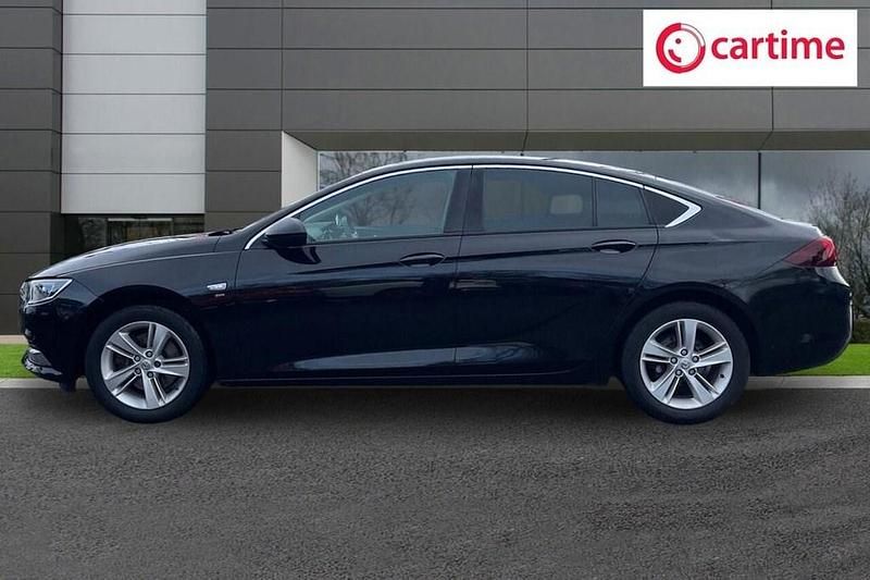 Used Vauxhall Insignia Sport 2018 Black Hatchback