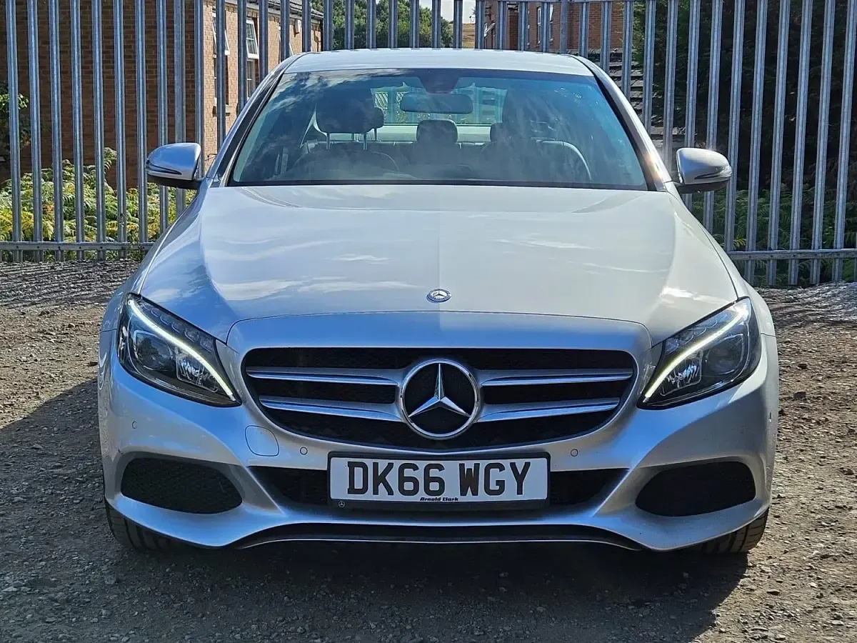 Used Mercedes C200 2016 Silver Sedan