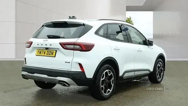 Begagnad Ford Kuga Active 243 HK (178 kW) 2025 Vit SUV