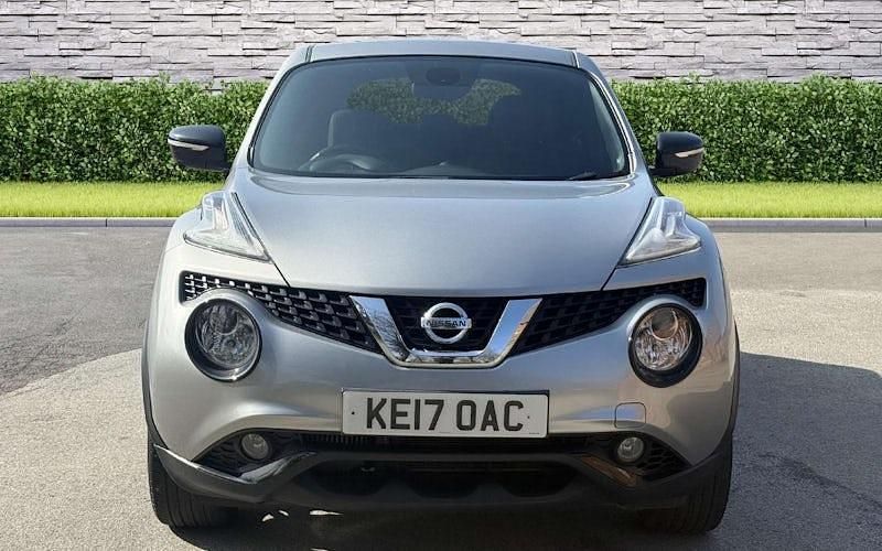 Used Nissan Juke Tekna 116 HP (85 kW) 2017 Silver SUV