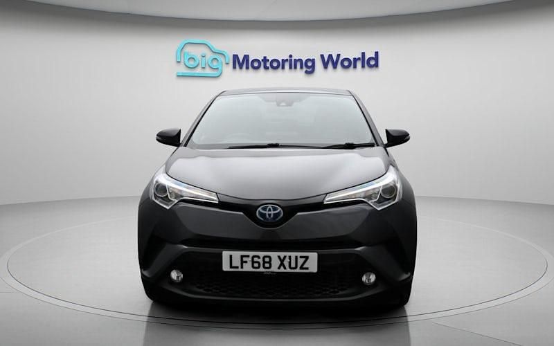 Used Toyota C-HR Design 122 HP (89 kW) 2018 SUV