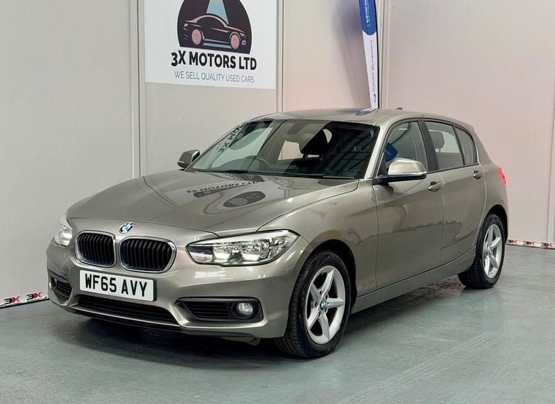 Silver Used 2015 BMW 118 Comfort Edition Hatchback | £8,690 (A bit pricey) - Image 1/4
