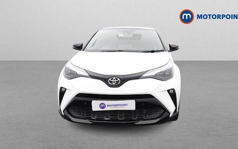 Used Toyota C-HR Sport 184 HP (135 kW) 2022 White/black SUV