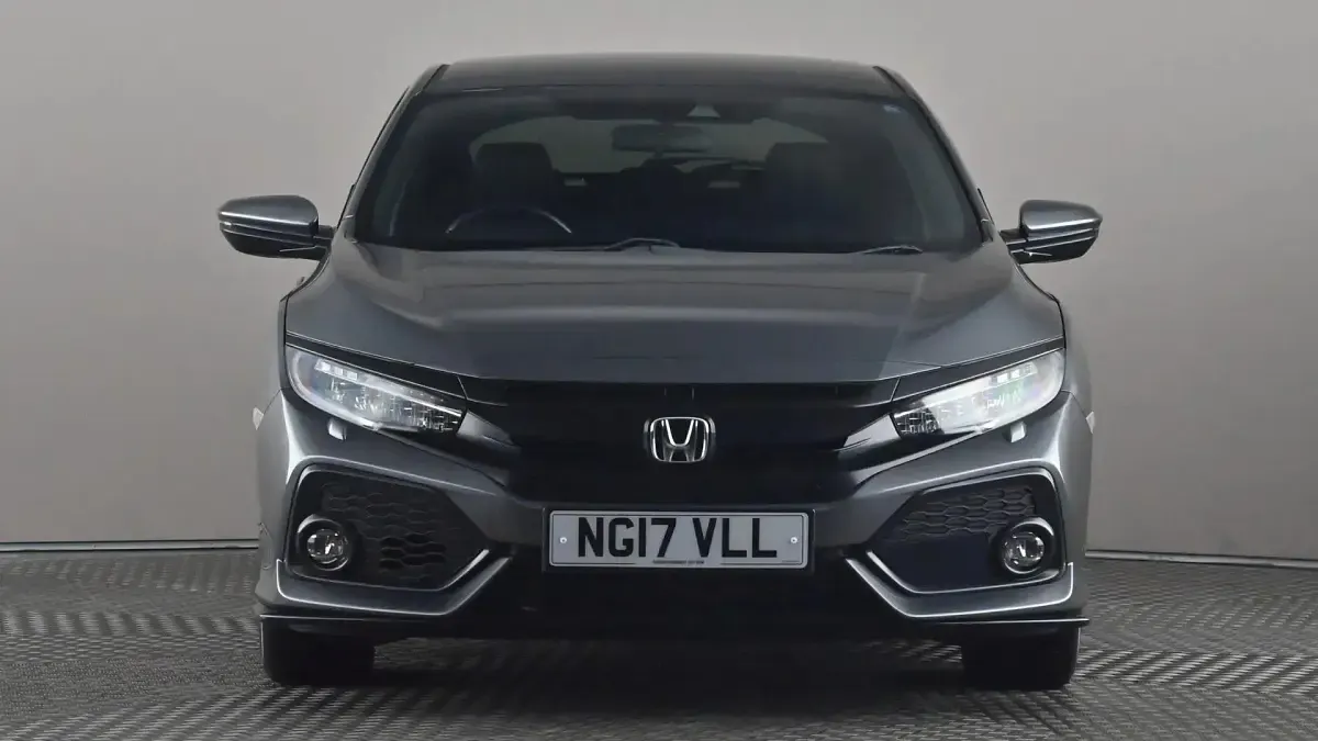 Used Honda Civic Sport 182 HP (133 kW) 2017 Grey Hatchback