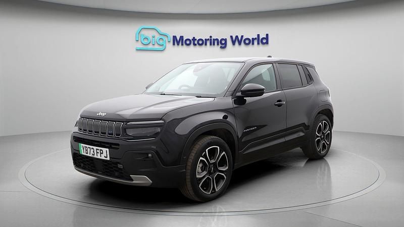 Used Jeep Avenger EV 114 kW (156 HP) 2023 Black SUV