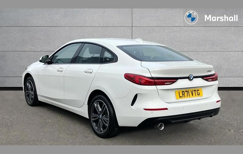 Used BMW 218 Sport Line 134 HP (98 kW) 2021 White Coupe