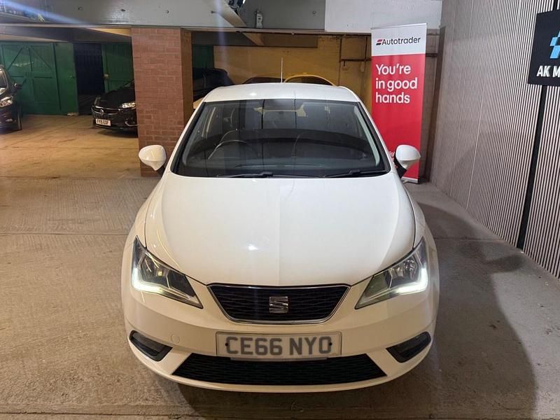 Used Seat Ibiza SE Technology 2016 White Hatchback