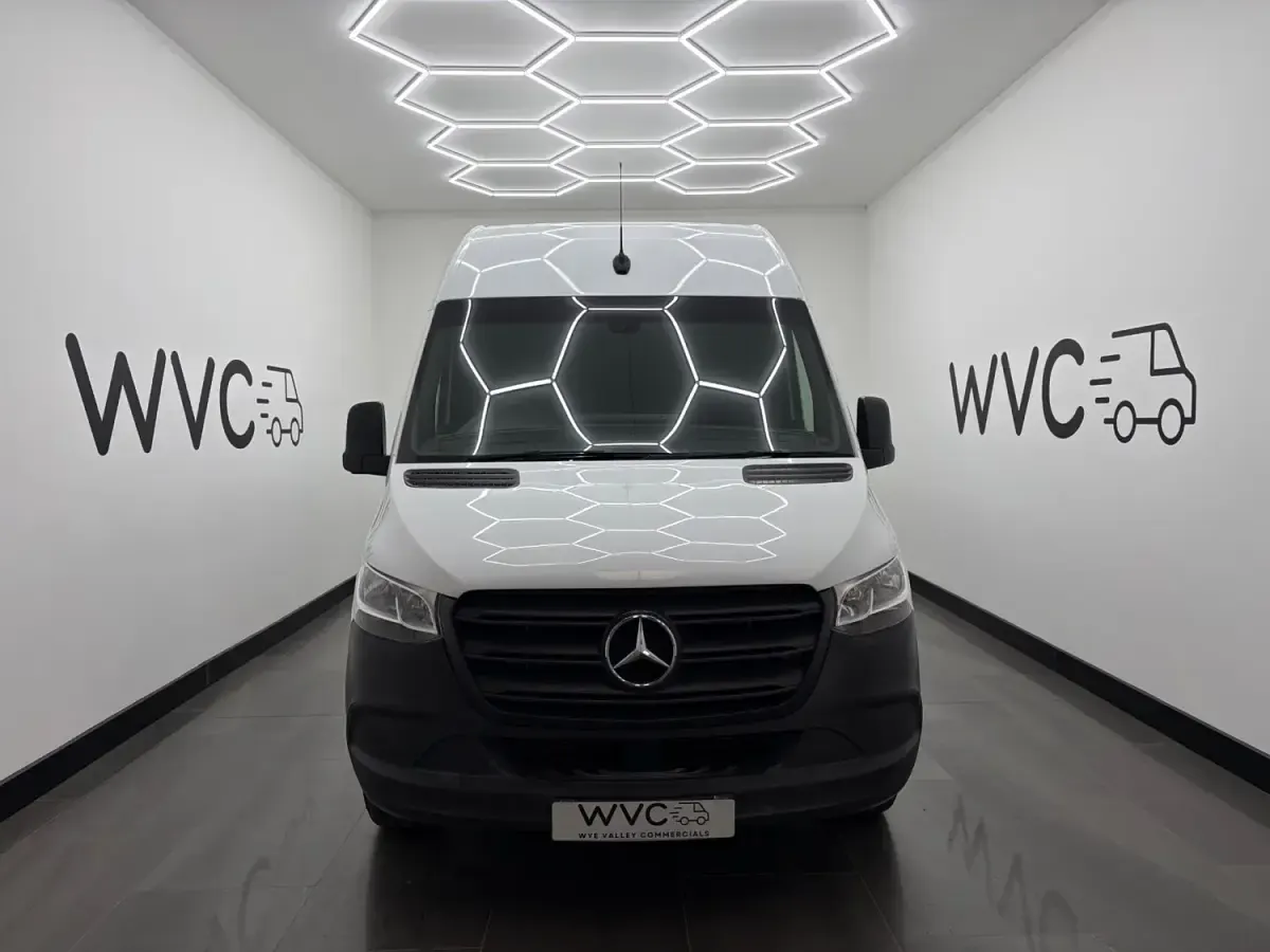 Usado Mercedes Sprinter 2019 Branco Van