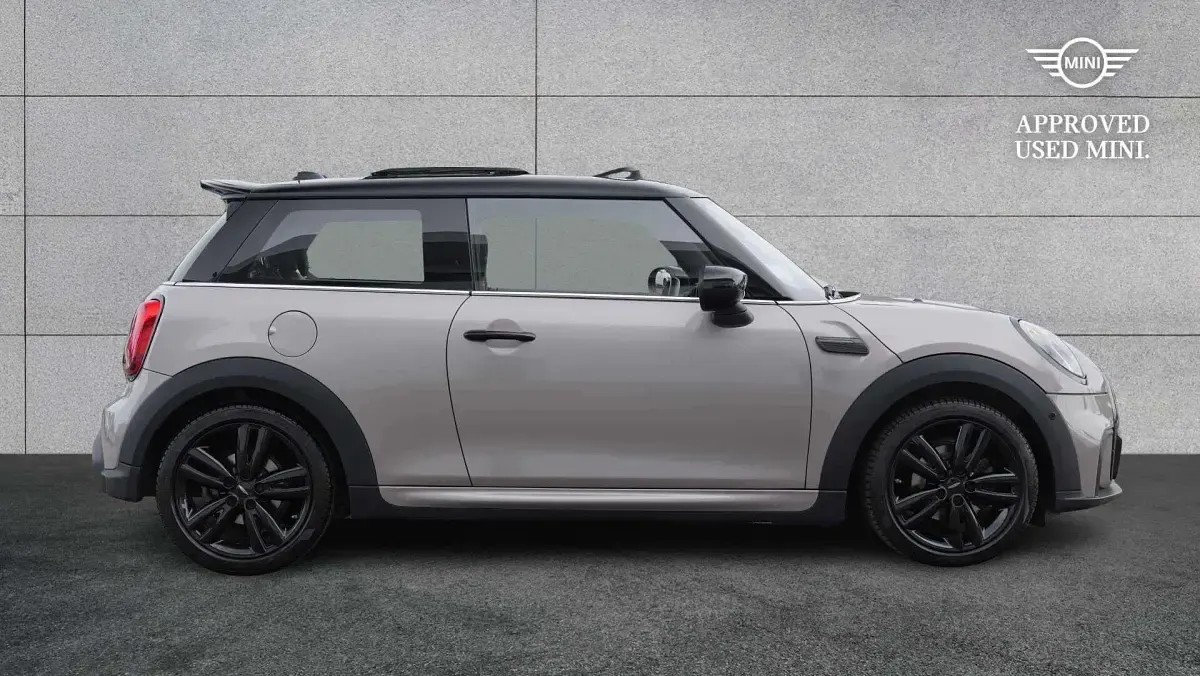 Used Mini Cooper Hatch 134 HP (98 kW) 2023 Grey Hatchback