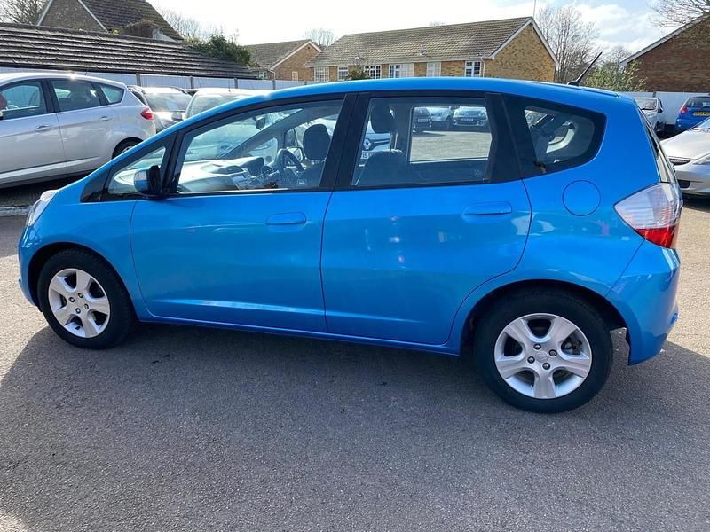 Used Honda Jazz ES 100 HP (73 kW) 2009 Blue Hatchback