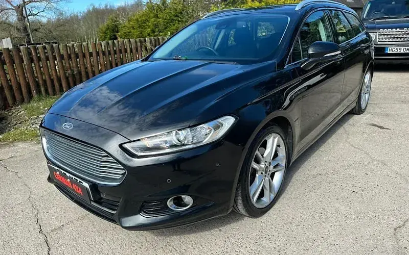Begagnad Ford Mondeo Titanium 150 HK (110 kW) 2017 Kombi