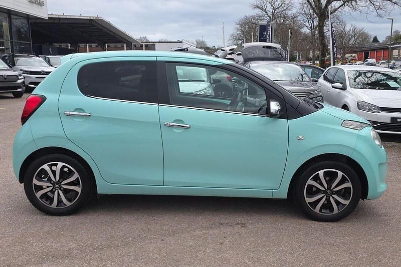 Used Citroën C1 Flair 71 HP (52 kW) 2018 Green Hatchback