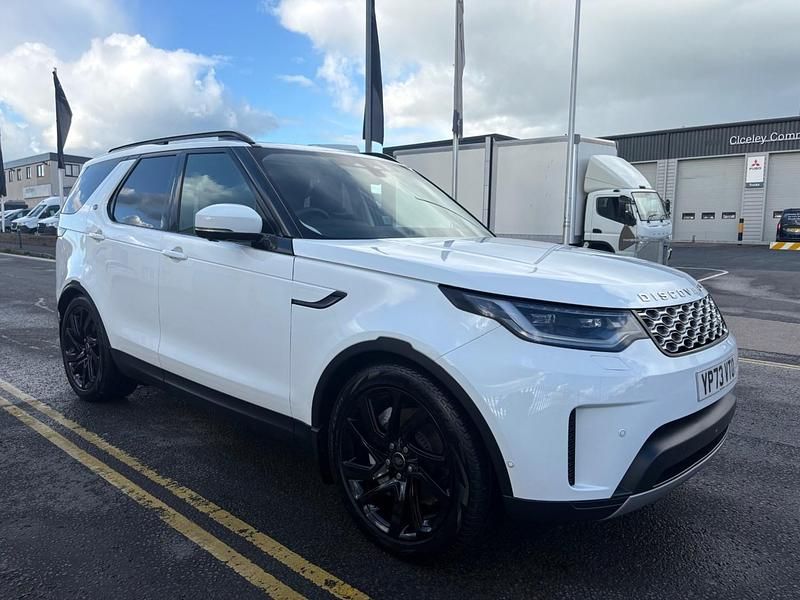 White Used 2023 Land Rover Discovery 5 S SUV | £46,995 (Good price) - Image 1/4