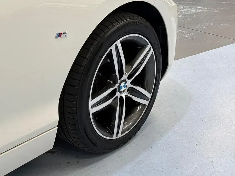 Used BMW 218 Sport Line 150 HP (110 kW) 2017 White Cabriolet